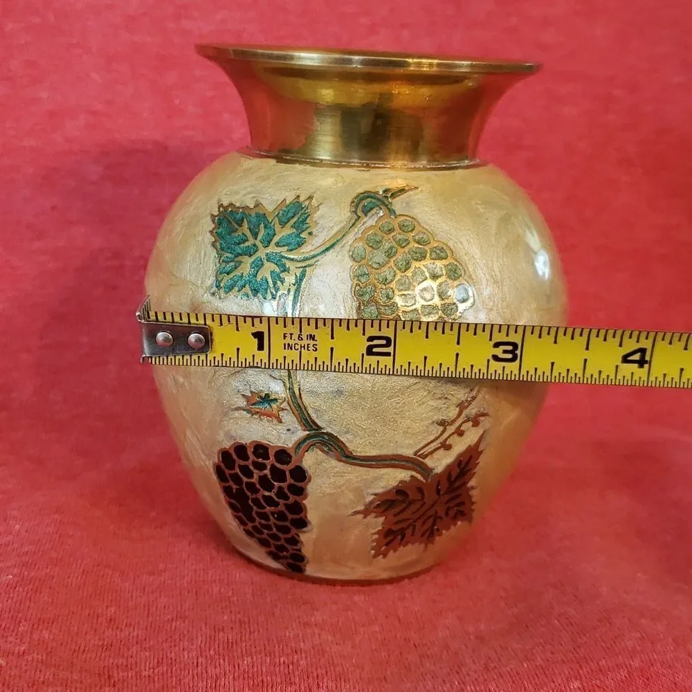 Pretty Vintage Brass Vase with Pearlescent Outer Design - Picture 10 of 12